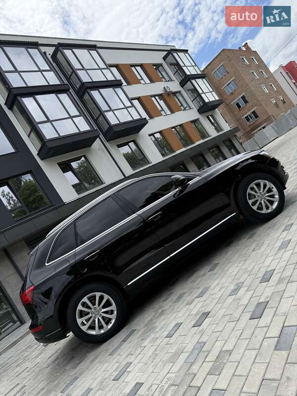 Позашляховик / Кросовер Audi Q5 2015 в Костопілі