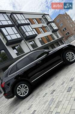 Внедорожник / Кроссовер Audi Q5 2015 в 
