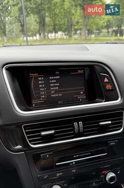 Внедорожник / Кроссовер Audi Q5 2015 в 