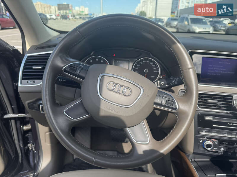 Позашляховик / Кросовер Audi Q5 2016 в Києві