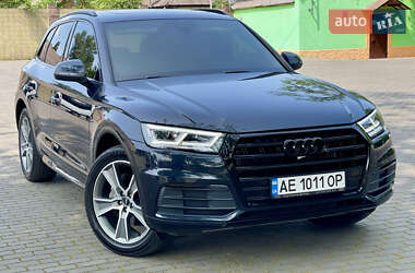 Позашляховик / Кросовер Audi Q5 2019 в Дніпрі
