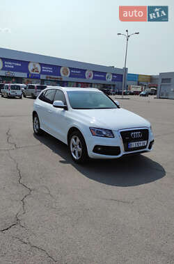 Внедорожник / Кроссовер Audi Q5 2011 в 