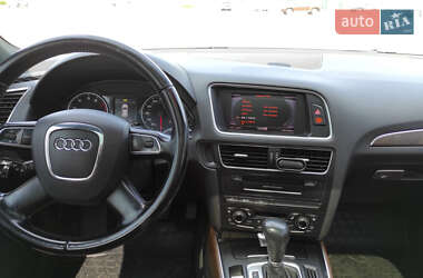 Внедорожник / Кроссовер Audi Q5 2011 в 