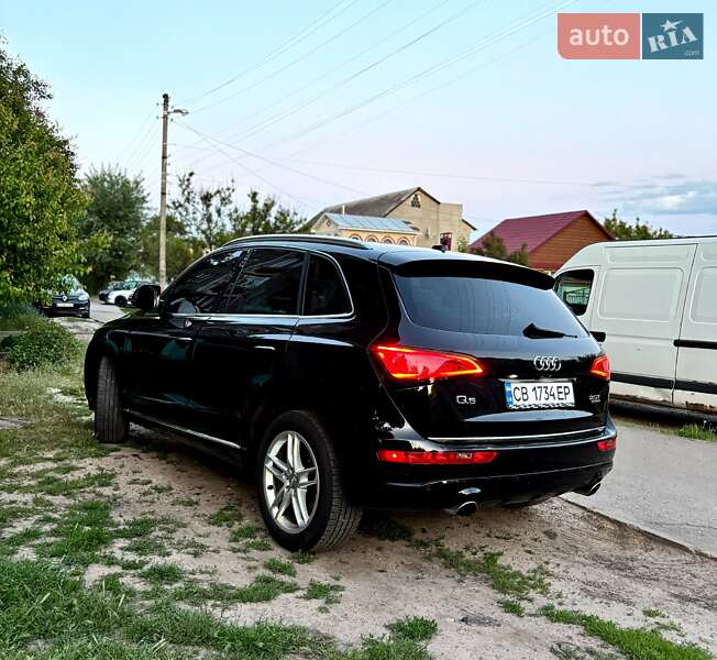 Внедорожник / Кроссовер Audi Q5 2016 в Чернигове