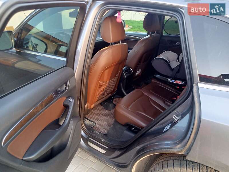 Внедорожник / Кроссовер Audi Q5 2015 в Львове