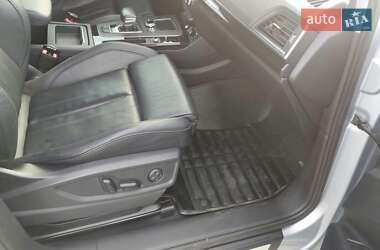 Внедорожник / Кроссовер Audi Q5 2018 в 