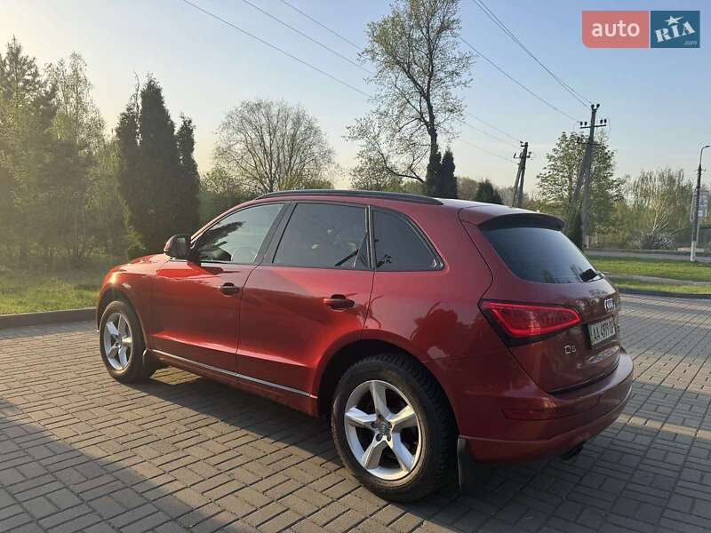 Внедорожник / Кроссовер Audi Q5 2015 в Прилуках