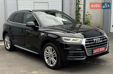 Позашляховик / Кросовер Audi Q5 2019 в Києві