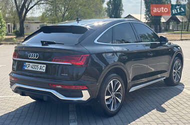 Позашляховик / Кросовер Audi Q5 2021 в 