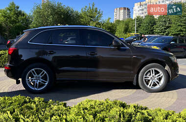 Внедорожник / Кроссовер Audi Q5 2012 в 