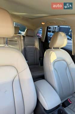Внедорожник / Кроссовер Audi Q5 2015 в 