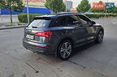 Внедорожник / Кроссовер Audi Q5 2019 в 
