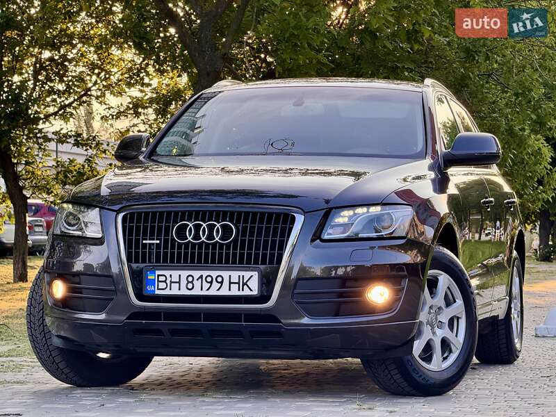 Внедорожник / Кроссовер Audi Q5 2009 в Одессе