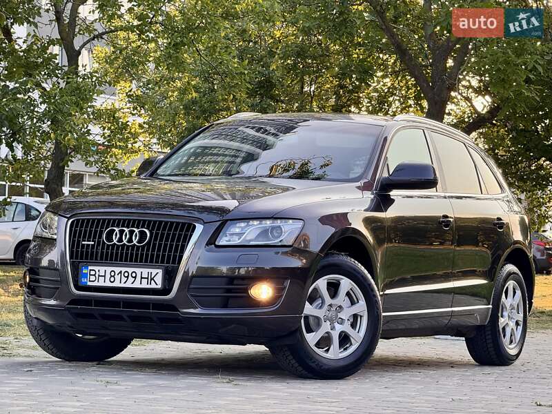 Внедорожник / Кроссовер Audi Q5 2009 в Одессе