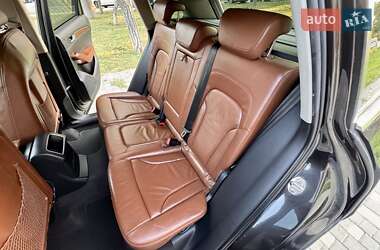 Внедорожник / Кроссовер Audi Q5 2009 в 