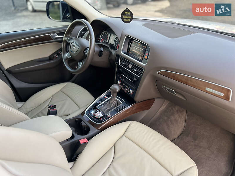 Внедорожник / Кроссовер Audi Q5 2017 в Луцке