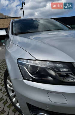 Внедорожник / Кроссовер Audi Q5 2011 в 