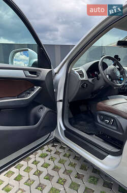 Внедорожник / Кроссовер Audi Q5 2011 в 