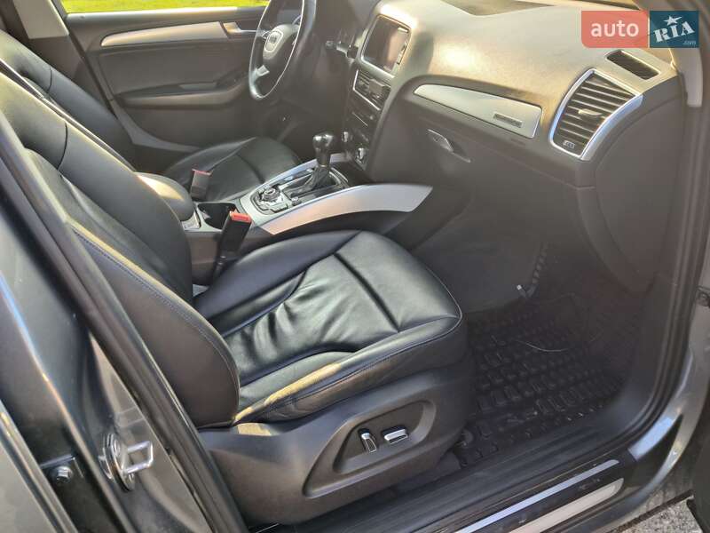 Внедорожник / Кроссовер Audi Q5 2016 в Ходорове