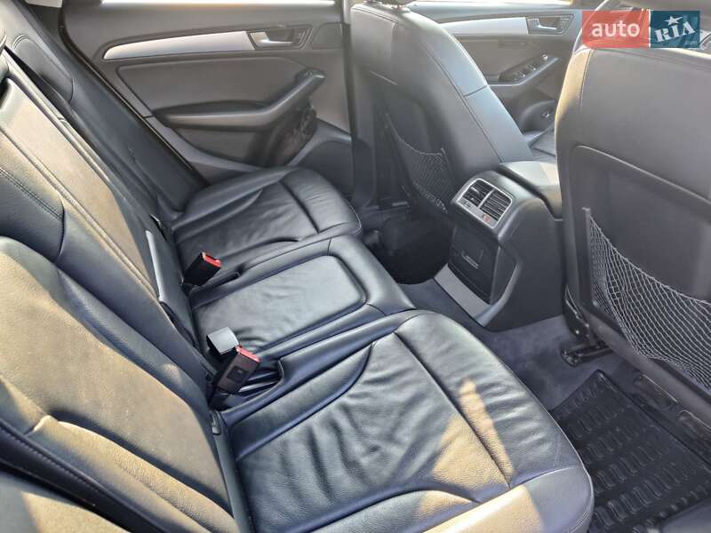 Внедорожник / Кроссовер Audi Q5 2016 в Ходорове