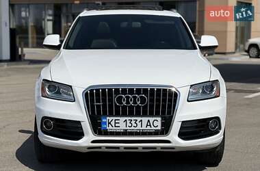 Внедорожник / Кроссовер Audi Q5 2015 в 