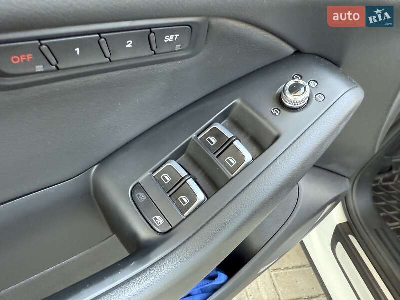 Внедорожник / Кроссовер Audi Q5 2015 в Днепре