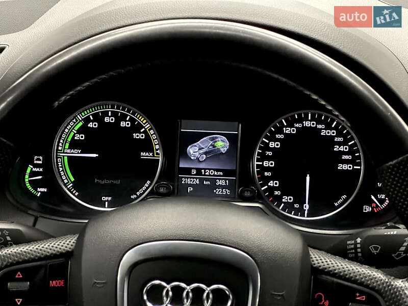 Внедорожник / Кроссовер Audi Q5 2011 в Харькове