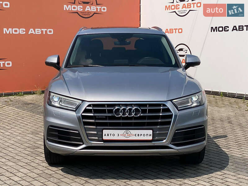 Внедорожник / Кроссовер Audi Q5 2019 в Ровно