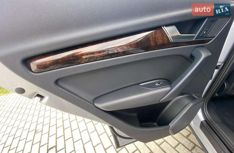 Внедорожник / Кроссовер Audi Q5 2019 в Ровно