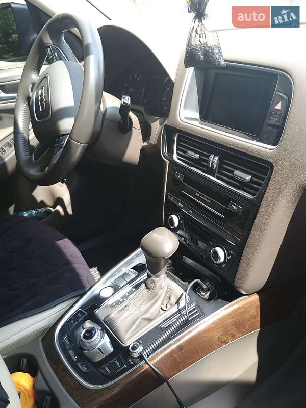 Внедорожник / Кроссовер Audi Q5 2013 в Полтаве