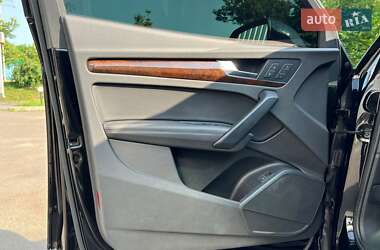 Внедорожник / Кроссовер Audi Q5 2020 в 