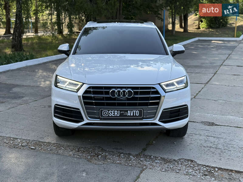 Позашляховик / Кросовер Audi Q5 2018 в Харкові