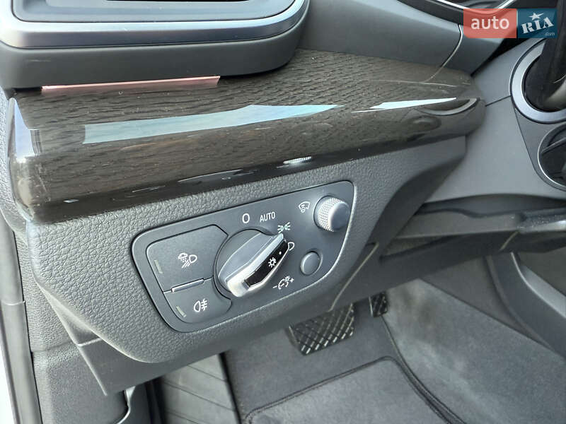 Позашляховик / Кросовер Audi Q5 2018 в Харкові