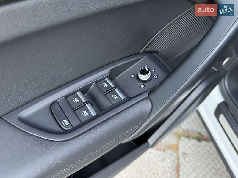 Позашляховик / Кросовер Audi Q5 2018 в Харкові