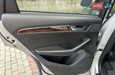 Позашляховик / Кросовер Audi Q5 2011 в 