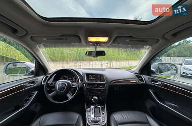 Позашляховик / Кросовер Audi Q5 2011 в 