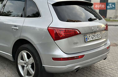 Позашляховик / Кросовер Audi Q5 2011 в 