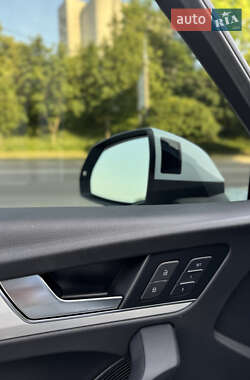 Внедорожник / Кроссовер Audi Q5 2019 в 