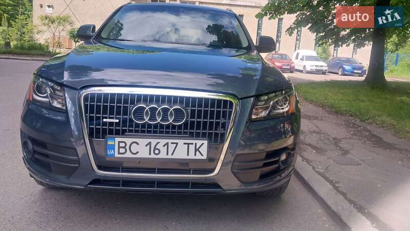 Внедорожник / Кроссовер Audi Q5 2010 в Львове