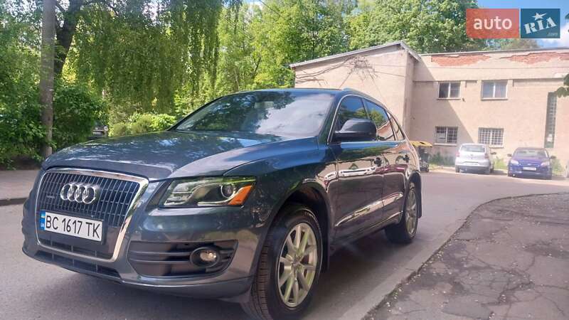 Внедорожник / Кроссовер Audi Q5 2010 в Львове