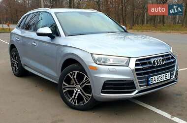 Внедорожник / Кроссовер Audi Q5 2018 в Киеве