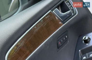 Внедорожник / Кроссовер Audi Q5 2010 в 