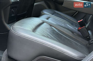 Внедорожник / Кроссовер Audi Q5 2010 в 