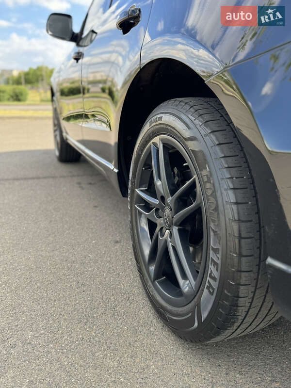 Позашляховик / Кросовер Audi Q5 2013 в Кривому Розі