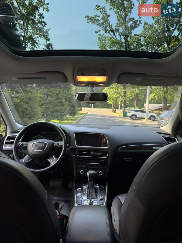 Позашляховик / Кросовер Audi Q5 2014 в Полтаві