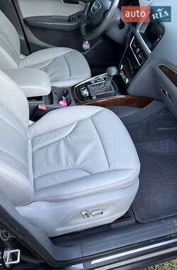 Внедорожник / Кроссовер Audi Q5 2015 в 