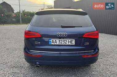 Внедорожник / Кроссовер Audi Q5 2016 в 