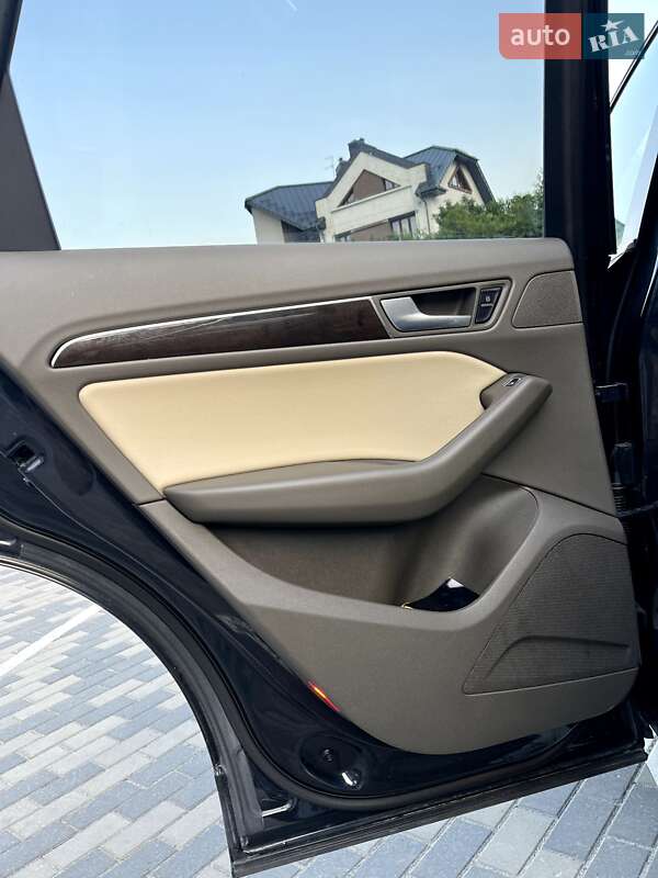 Внедорожник / Кроссовер Audi Q5 2013 в Луцке