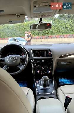 Внедорожник / Кроссовер Audi Q5 2013 в 