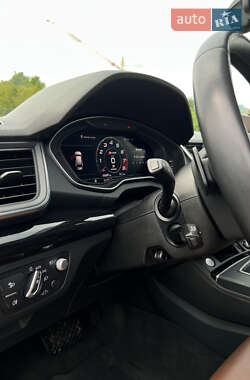 Внедорожник / Кроссовер Audi Q5 2019 в 